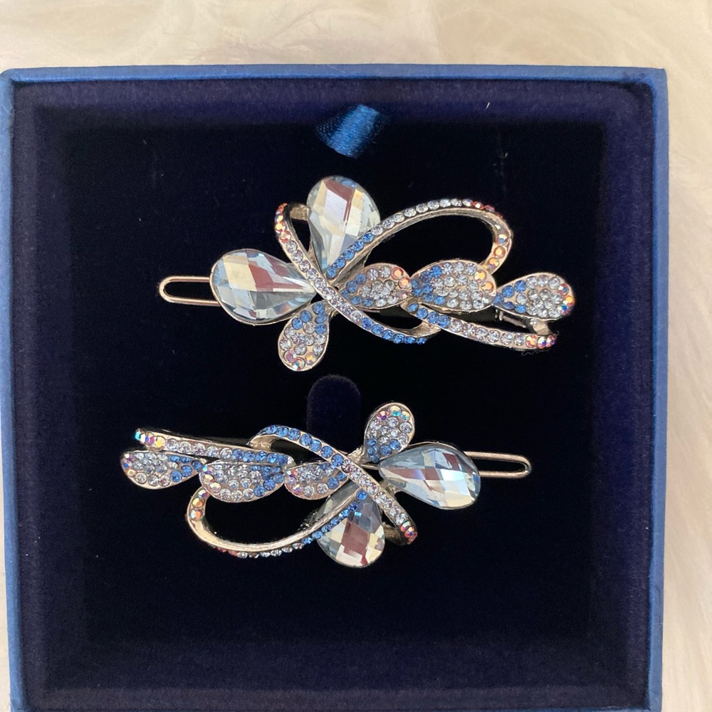 🛍 Crystallized Swarovski Elements Hair Clips 🛍